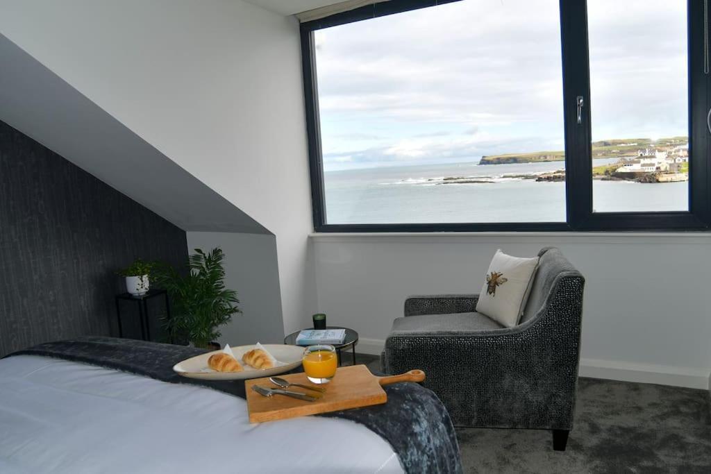 Shoreline Portballintrae North Coast Views Near Giants Causeway & Royal Portrush Extérieur photo