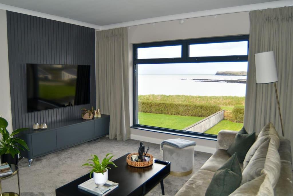 Shoreline Portballintrae North Coast Views Near Giants Causeway & Royal Portrush Extérieur photo